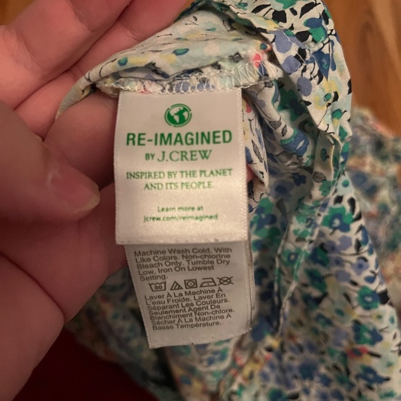 Flower print top - Picture 7 of 8